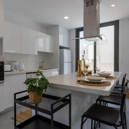 Flora's 3-br Retreat & Private Pool In Protaras Villa