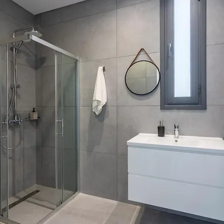 Flora's 3-br Retreat & Private Pool In Protaras Villa