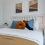 Flora's 3-br Retreat & Private Pool In Protaras Villa Paralimni