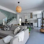 Villa Flora's 3-br Retreat & Private Pool In Protaras Paralimni