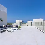 Flora's 3-br Retreat & Private Pool In Protaras * Paralimni
