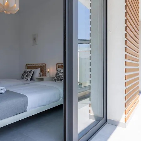 Villa Flora's 3-br Retreat&private Pool In Protaras Paralimni