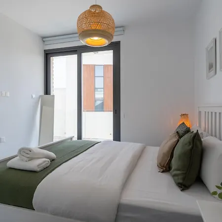 Flora's 3-br Retreat & Private Pool In Protaras * Паралимни