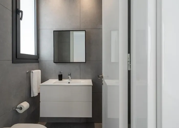 וילה Flora's 3-br Retreat & Private Pool In Protaras